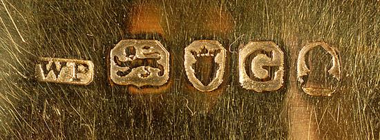 A George III silver gilt snuff box, Length 80mm. Weight: 2.5oz/80grms.